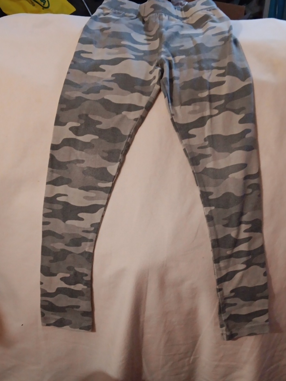Kids Grey Camo Stretch Leggings